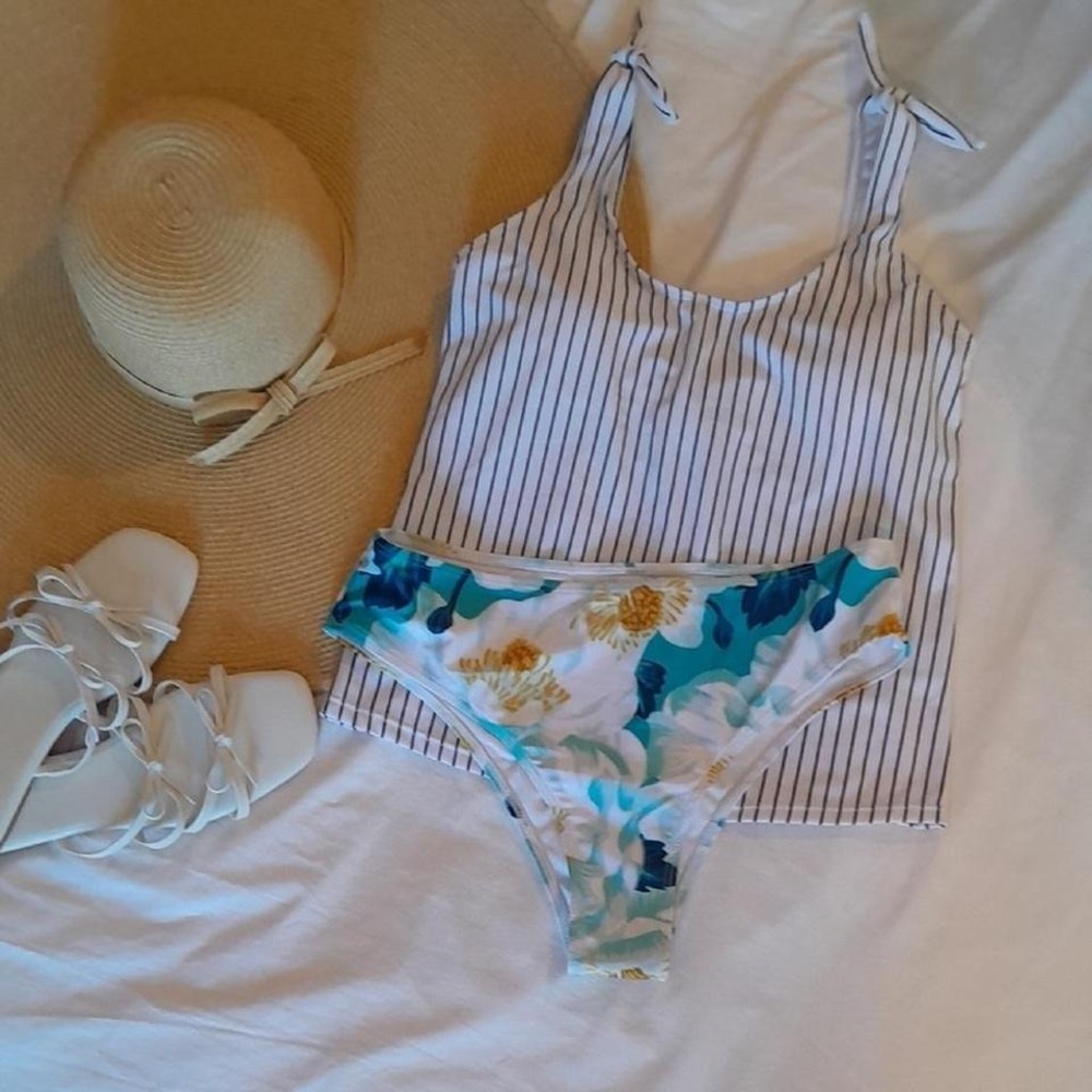 Beachsissi Bikini Set Striped Tank Top Floral Bottoms Size M